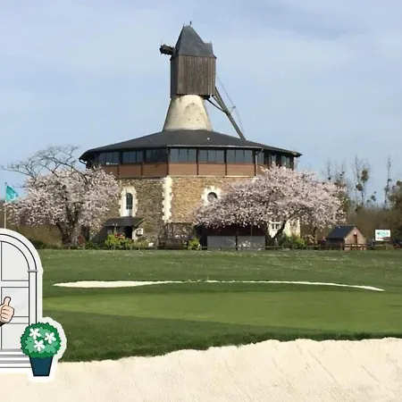Loft Angers Sud, Golf & Chateaux *